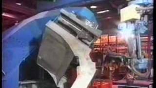 Motoman HP5020 robot on a MotoRail welding [upl. by Aubert]