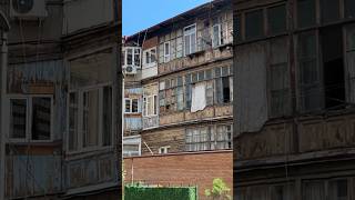 Day 579 🇬🇪 Old Buildings In Tbilisi 🤍 კახონი ფანდური ფლეიტა oldtbilisi citywalk georgia [upl. by Nerek]