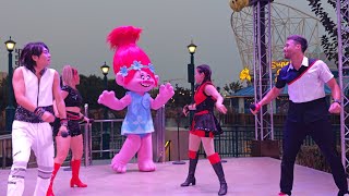 Universal Pop with Trolls in Universal Studios Beijing 北京环球影城 环球流行乐 北京ユニバー ユニバーサル ポップ 20230916 [upl. by Triley]