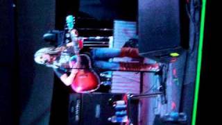 Sunny Sweeney quotGood Hearted Womanquot Cains Ballroom 9 9 10 [upl. by Oates]