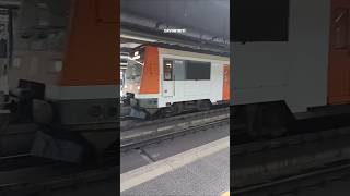 Tren serie 450  Buque  RODALIES 011Ⓜ️ 012Ⓜ️ SANTS  BARCELONA train trains trens trainshorts [upl. by Ierdna]