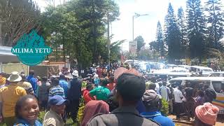 SHAKAHOLA NO NYERI😳THE NEW KONDELE MATATU OPERATORS IN NYERI BRING BUSINESS TO A TOTAL SHUTDOWN [upl. by Ybbil]