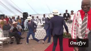 Leonard Zhakata Wedding Performance  Sesifikile live [upl. by Aznaed]