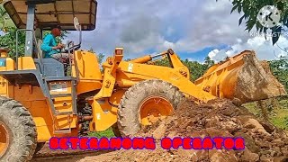 BETERANONG OPERATOR NG PAYLOADERKOMATSU WHEELLOADER [upl. by Ititrefen755]