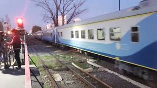 Tren 151 OnceBragado con GM GT22 CW A906 ex 9203 9092  10 coches CNR llegando a Haedo [upl. by Hwu]