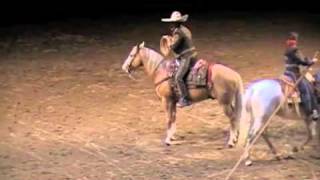 The Craziest Horse Lasso Trick Jerry Diaz RAWF 2011 [upl. by Cantlon813]