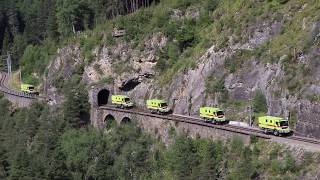 Parade neue RhB Interventionsfahrzeuge auf Landwasserviadukt [upl. by Valene798]