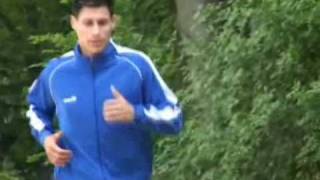 VideoLaufkurs Joggen mit der richtigen Technik [upl. by Ahsaercal]