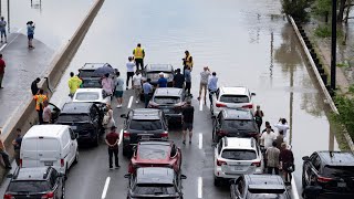 14 people rescued from flooded Don Valley Parkway in Toronto [upl. by Enneyehc]