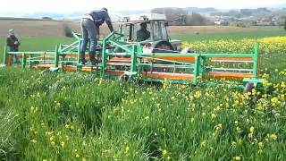 CombCut  Distelschreck Vorführung bei Fam Seiringer in Wieselburg am 24042014 [upl. by Llehsor]