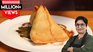 Crispy Samosa Recipe  दुकानें है बंद और समोसे खाने का है मन तो घर में बनाइये खस्तेदार समोसे [upl. by Pappano666]