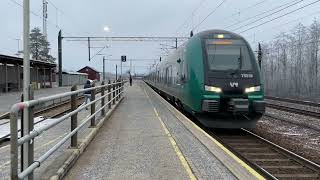 Trains at Lindeberg station Vy Flytoget SJ Nord Grenland Rail [upl. by Celka]