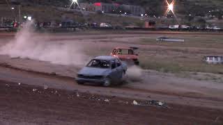 Namaqualand Oval Track Stockcars Springbok SA  Tip and Tap  Heat 1 14924 [upl. by Ettenot]