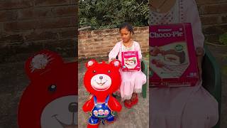 Amaira ne apna cake kise khilaya 🤔😱🤣 fun funny thegeetagurjar comedy shorts [upl. by Anavlys]