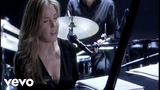 Diana Krall  Frim Fram Sauce Live [upl. by Dnallor425]