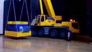 HEAVY STRONG RC CRANE FROM LIEBHERRR HEAVY LOAD 81t  rc live action machines Amazing rc toys [upl. by Odelinda539]