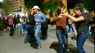 La familia Ética bailando desde la plaza de armas [upl. by Nebuer]