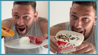 MEGA ABBUFFATA ANIMALESCA PIZZA MOZZARELLA DI BUFALA SALAME E IL NUOVO GELATO GOCCIOLE MUKBANG [upl. by Sissie228]