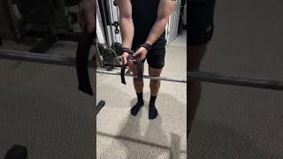 How to set up and use LIFTING STRAPS [upl. by Isiad549]