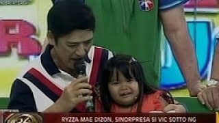 24 Oras Ryzza Mae Dizon sinorpresa si Vic Sotto ng trophy para sa kanyang birthday [upl. by Wilterdink]