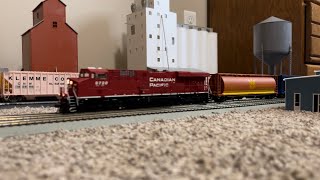 Canadian Pacific and Ferrocarriles Nacionales de Mexico HO Scale Train Meet [upl. by Eceeryt]