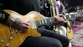 Supro Black Magick amp demo by Guns and Roses guitarist Richard Fortus during 2016 Tour rehearsal [upl. by Alahs261]