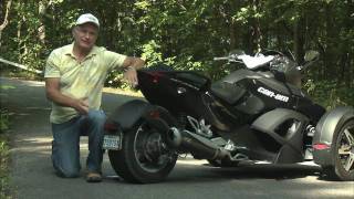 Motorcylce Review CanAm Spyder Roadster [upl. by Adnilemre453]