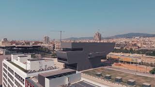 Timelapse de la construcció dels allotjaments APROP de Glòries [upl. by Ymot872]