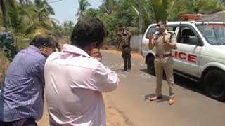 Kannur SP Yatish Chandra makes people do squats for violating lockdown [upl. by Shellie]