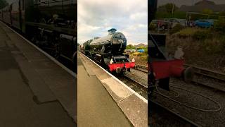 Bahamas steaming into Kidderminster [upl. by Jasen646]