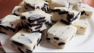 How to make Cookies and Cream Fudge  3 ingredients [upl. by Bessy]