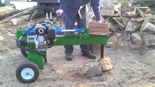 Beaver Equipment Jr log splitter [upl. by Miguela795]