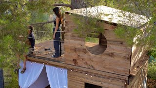 ON A CONSTRUIT UNE CABANE DANS UN ARBRE un chateau en fait [upl. by Itnava]