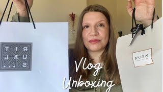 VLOG UNBOXING ELIZABETH SCARLETT NEOM RITUALS [upl. by Nhguavahs]