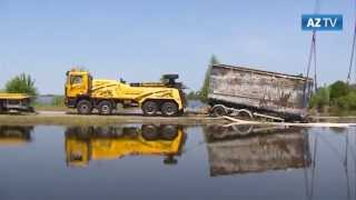 Hochwasser 2013 LkwBergung mit Hindernissen [upl. by Acirderf]