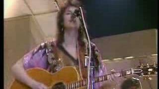 Emmylou Harris  Luxury Liner Wembley 1984 [upl. by Aleris]