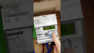 How to read electric metre reading E meter [upl. by Wenda]