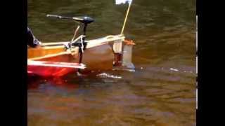 Sailing Canoe pulling Rudder UP  relève du Gouvernail [upl. by Eliam]