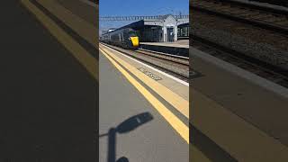 GWR 800017 passing Didcot Parkway 20524 [upl. by Kcoj785]