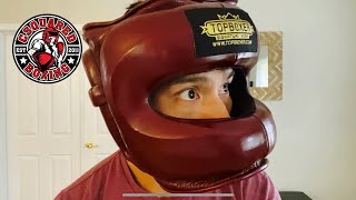 Top Boxer Face Saver Headgear REVIEW HEAVY BUT GREAT QUALITY AND PROTECTION [upl. by Rea]