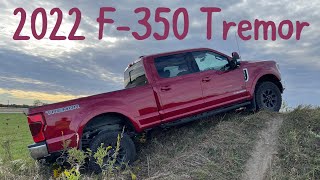 The new 2022 Super Duty Tremor in Rapid Red Lariat review [upl. by Annirok]