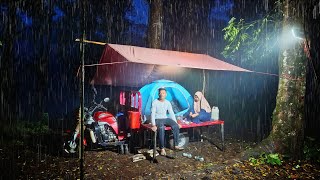 CAMPING HUJAN GERIMIS DISERTAI KABUT SUPER TEBAL  MENDIRIKAN TENDA DI MOTOR RODA TIGA [upl. by Adora692]