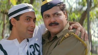 Judwaa  Salman Khan  Karishma Kapoor  Raja Befools Police Again  Best Bollywood Comedy [upl. by Rutherford]