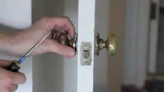 How to remove an old 1950s brass door knob with Joe Russell [upl. by Anthe]