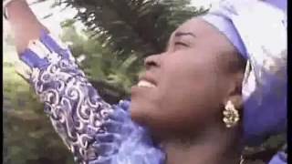 Micheline Shabani  Yahwe Kumama Libela [upl. by Utham472]