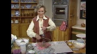 How to make a Pavlova  Mary Berry makes a Pavlova  Afternoon Plus  1979 [upl. by Nivlem]