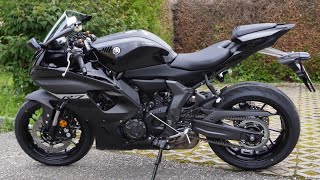 Yamaha R7 2024 Midnight Black [upl. by Eenal308]