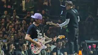 18 Blink 182 London O2 11 10 Whats my age again [upl. by Tertias]