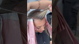 How I Highlight a Widows Peak foilhighlights haircolor [upl. by Nayt]