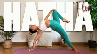 Lezione completa di Hatha Vinyasa  30 Minuti  Livello Intermedio [upl. by Cathey65]